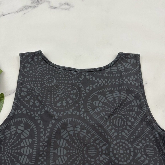 Patagonia Womens Bandha Tank Top Size M Gray Floral Stretch Scoop Neck - Picture 7 of 9